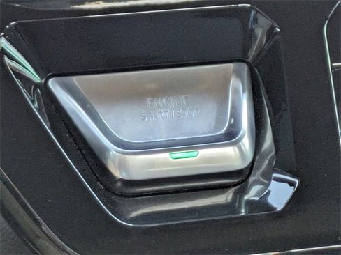 Used 2024 GMC Sierra 3500 Denali w/ Denali Reserve Package image 34