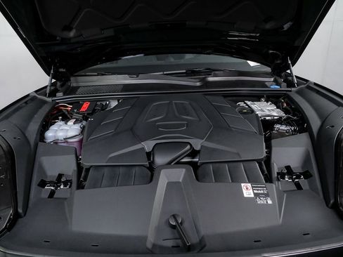 New 2026 Porsche Cayenne image 39