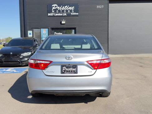 Used 2016 Toyota Camry LE FWD image 6