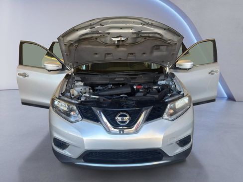 Used 2015 Nissan Rogue SV w/ SV Premium Package AWD/4WD image 9