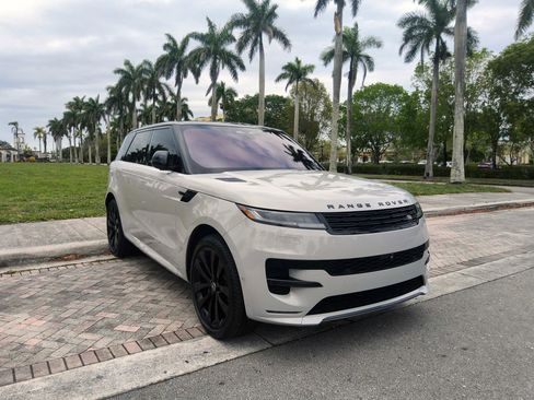 Used 2023 Land Rover Range Rover Sport SE Dynamic AWD/4WD image 1