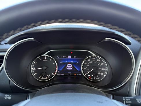 Used 2023 Nissan Maxima Platinum w/ Sport Mat Group FWD image 16