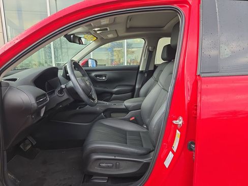 Certified 2024 Honda HR-V EX-L image 13