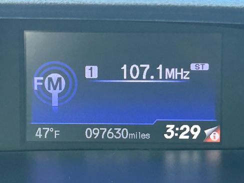 Used 2015 Honda Civic SE image 19