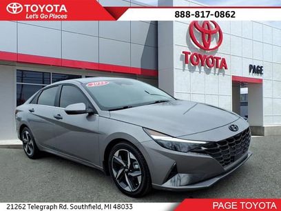 Used 2023 Hyundai Elantra Limited