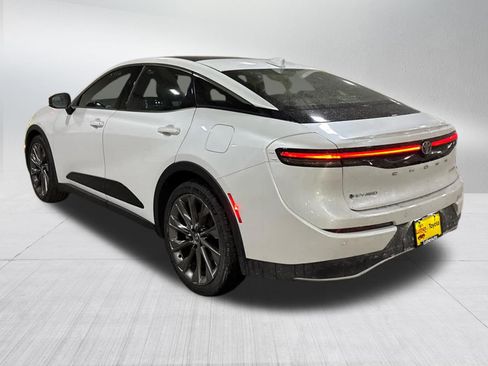 Certified 2026 Toyota Crown Limited w/ Advanced Technology Package image 4