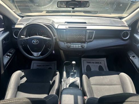 Used 2014 Toyota RAV4 XLE image 33