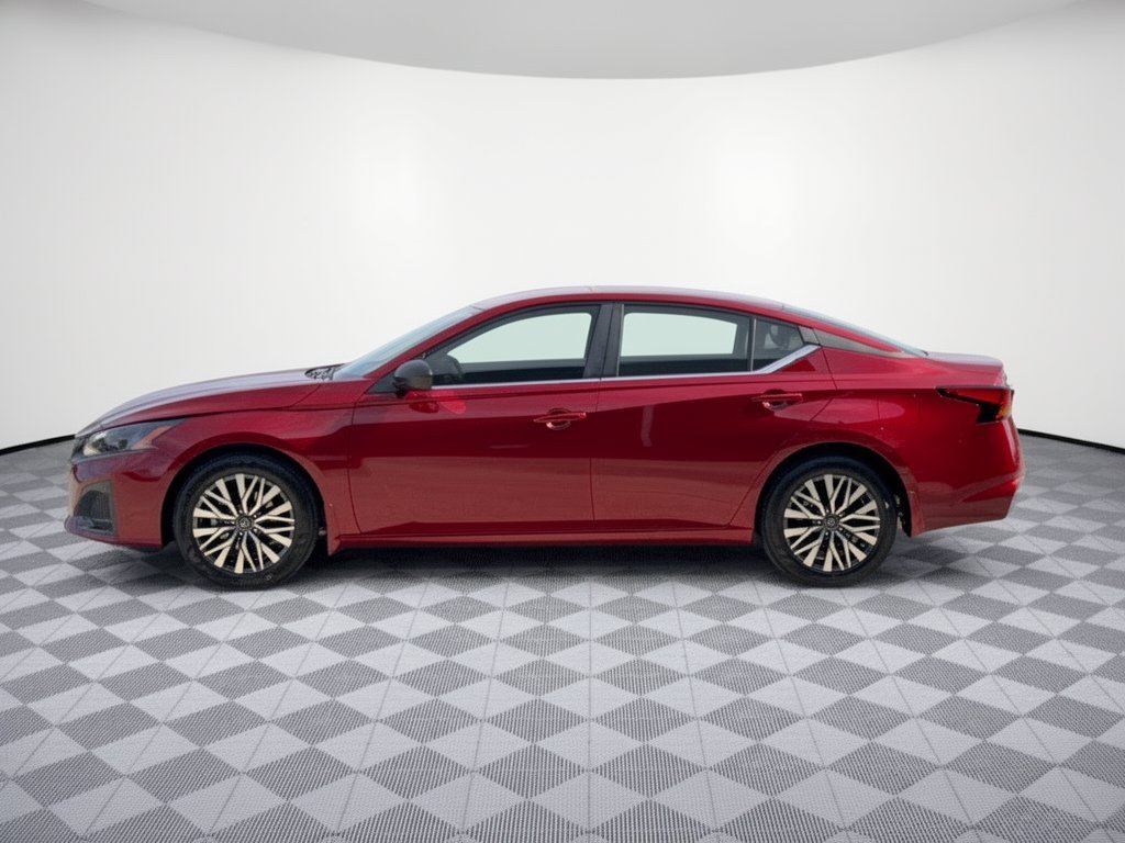 New 2026 Nissan Altima 2.5 SV FWD image 2