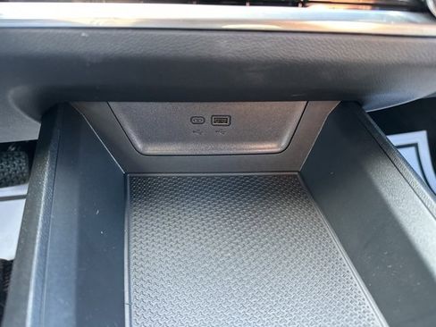 New 2026 Chevrolet Equinox LT image 41