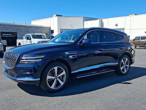 Used 2021 Genesis GV80 3.5T w/ Advanced Package 06 AWD/4WD image 3