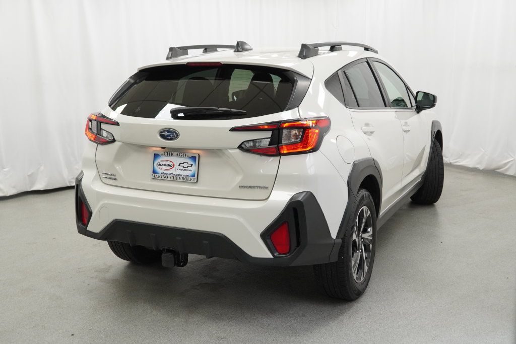 Used 2024 Subaru Crosstrek 2.0i Premium AWD/4WD image 6