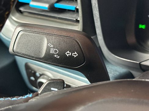 Used 2025 Ford Maverick Lobo AWD/4WD image 33