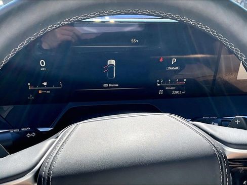 Certified 2025 INFINITI QX80 Sensory image 29