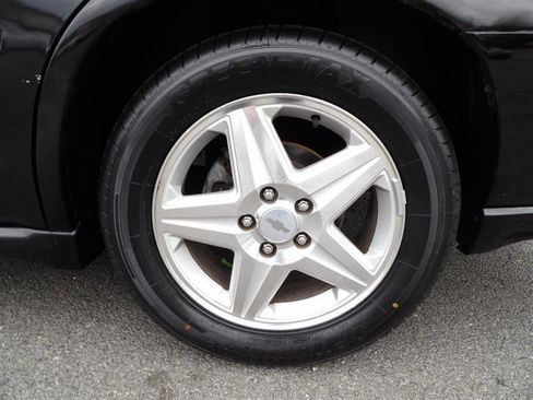 Used 2004 Chevrolet Impala SS w/ Preferred Equipment Group image 21