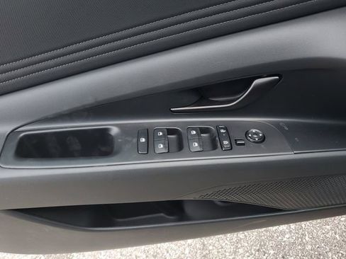 New 2026 Hyundai Elantra Sport FWD image 19