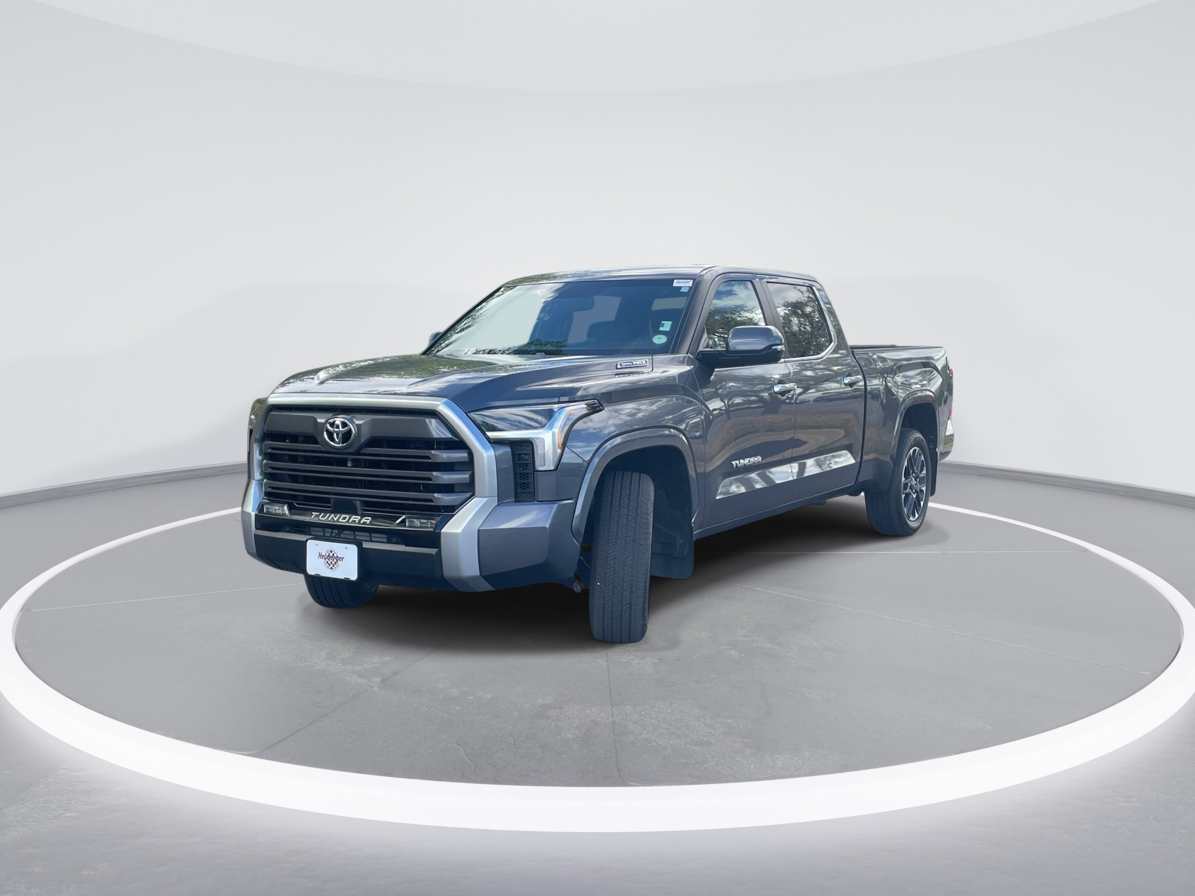 Used 2026 Toyota Tundra Limited AWD/4WD image 3