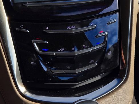 Used 2016 Cadillac ELR image 19