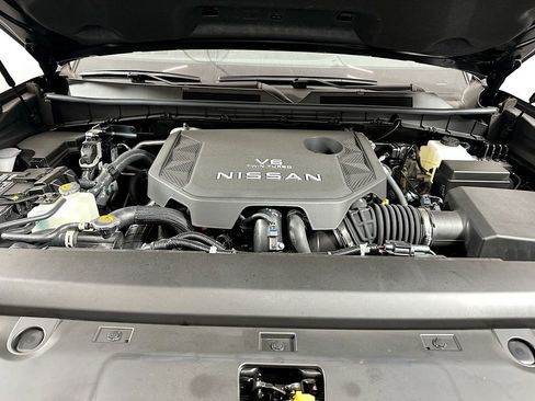 New 2026 Nissan Armada SL w/ Captain's Chari Seat Package image 8