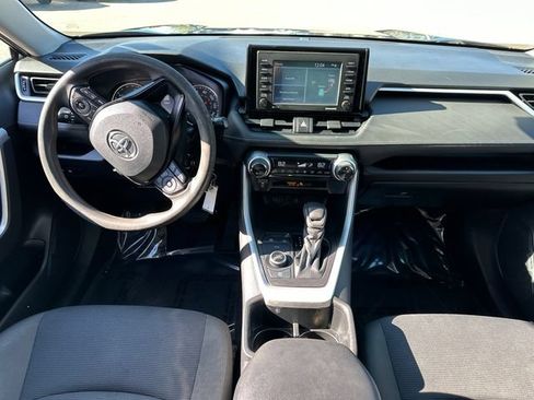 Certified 2022 Toyota RAV4 LE AWD/4WD image 24