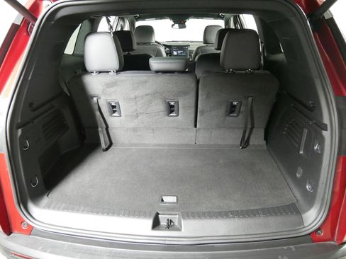 Used 2024 GMC Acadia AT4 w/ LPO, Floor Liner Package AWD/4WD image 18