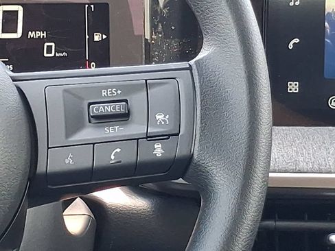 New 2026 Nissan Kicks SV w/ SV Premium Package FWD image 13