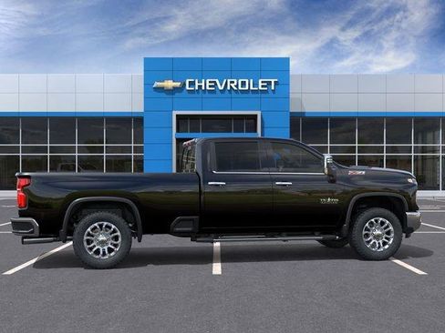 Used 2026 Chevrolet Silverado 3500 LTZ w/ LTZ Texas Edition AWD/4WD image 5