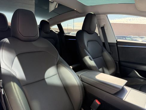 Used 2024 Tesla Model 3 Long Range AWD/4WD image 46