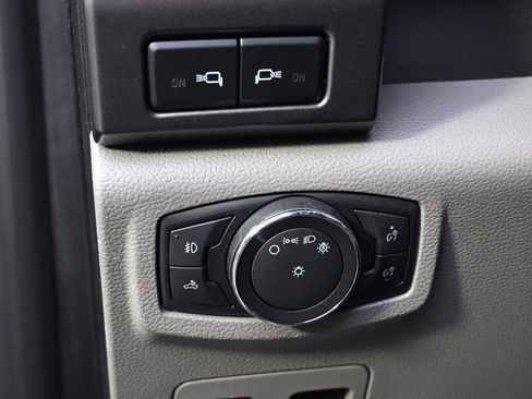 Used 2018 Ford F150 XLT w/ Equipment Group 302A Luxury image 23