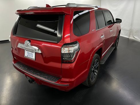 Used 2021 Toyota 4Runner Limited image 9