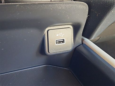 Certified 2023 Honda HR-V LX image 17