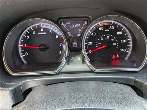 Used 2016 Nissan Versa FWD image 12