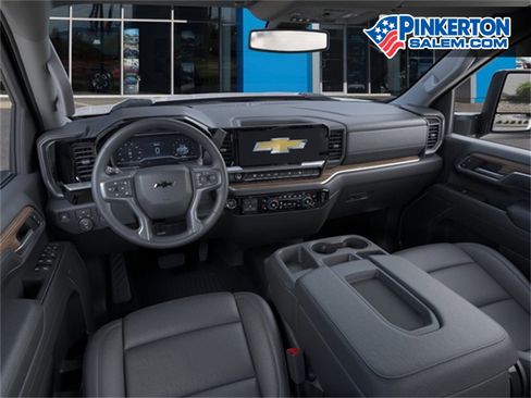 New 2026 Chevrolet Silverado 2500 LT w/ Trail Boss Package image 15
