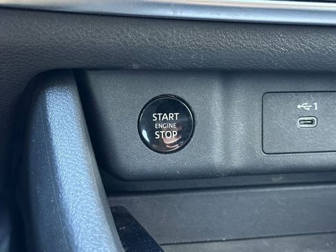 Used 2024 Nissan Rogue S AWD/4WD image 23