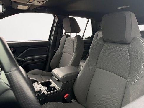 Certified 2025 Toyota 4Runner SR5 image 9