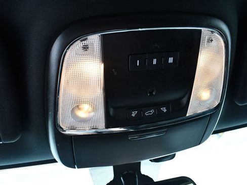 Used 2021 Jeep Grand Cherokee Laredo X AWD/4WD image 34
