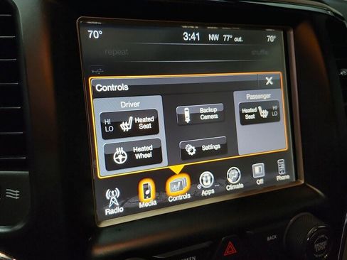 Used 2017 Jeep Grand Cherokee Laredo AWD/4WD image 28