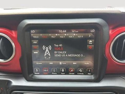 Used 2019 Jeep Wrangler Unlimited Rubicon AWD/4WD image 18
