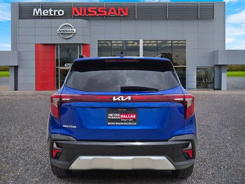 Used 2024 Kia Seltos S FWD image 5