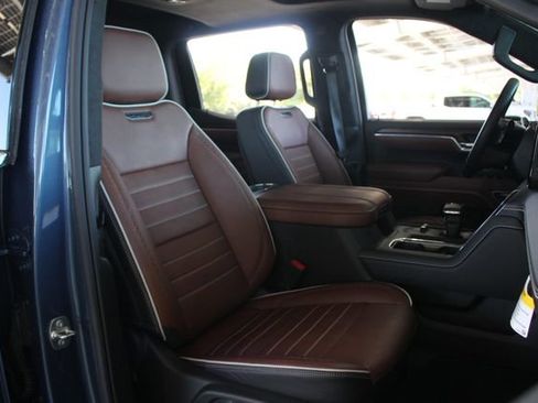 Used 2025 GMC Sierra 1500 Denali Ultimate image 27