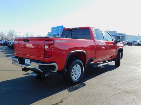 Used 2024 Chevrolet Silverado 2500 LT w/ Safety Package image 9