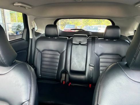 Used 2024 Ford Edge SEL AWD/4WD image 33