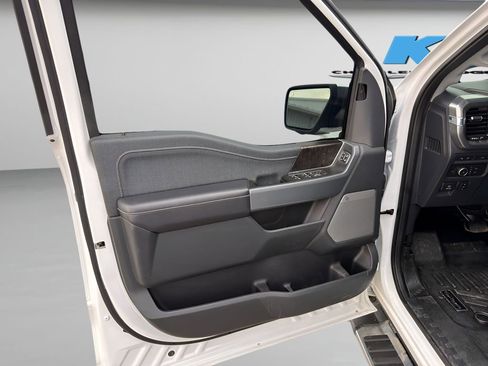 Used 2021 Ford F150 Lariat w/ Equipment Group 502A High image 13