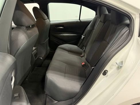 Used 2021 Toyota Corolla SE image 30