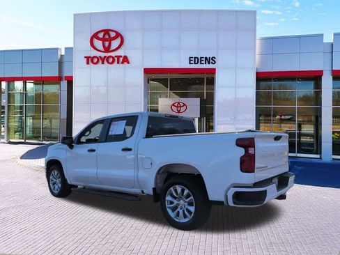 Used 2020 Chevrolet Silverado 1500 Custom w/ Custom Value Package image 5