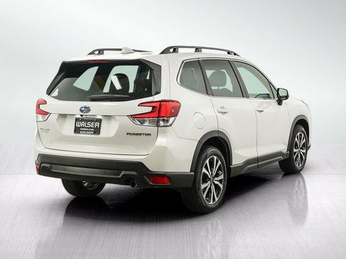Used 2023 Subaru Forester Limited AWD/4WD image 5