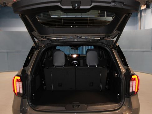 New 2026 Ford Explorer Tremor AWD/4WD image 33