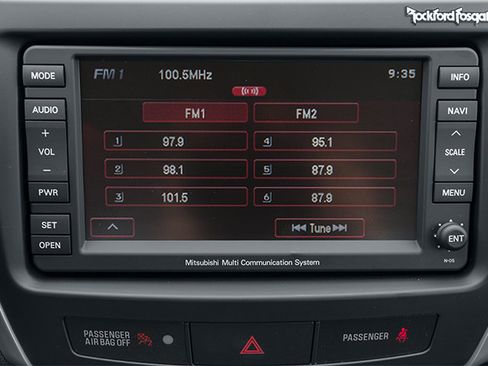 Used 2014 Mitsubishi Outlander Sport ES image 9