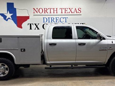 Used 2015 RAM 2500 Tradesman AWD/4WD image 4
