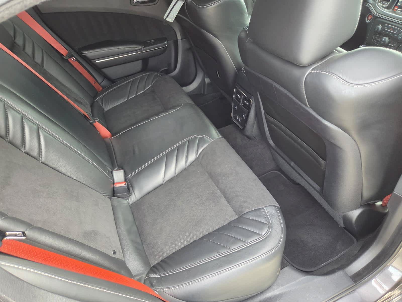 Used 2021 Dodge Charger SRT Hellcat w/ Carbon/Suede Interior Package RWD image 11