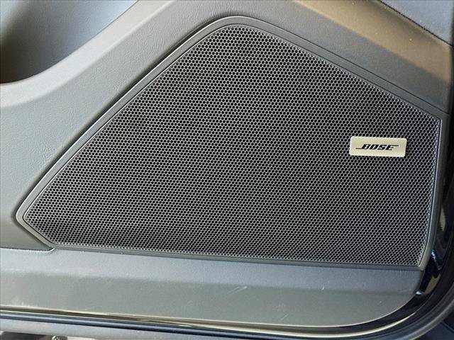 Certified 2025 Porsche Cayenne Coupe AWD/4WD image 12